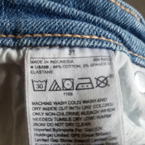 Gap Capri Jeans Women's 12 Distressed Patchwork Raw Hem Mid Rise - Picture 7 of 7